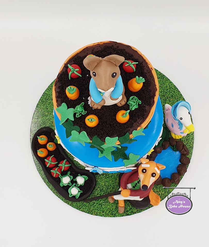 Peter-Rabbit-themed-cake-1