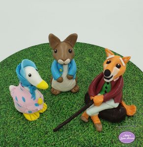 Peter-Rabbit-themed-cake-2